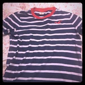 Hollister T-Shirt